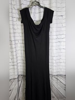 Torrid Elegant Black Women's Off Shoulder Maxi Dress Size 18 NWT